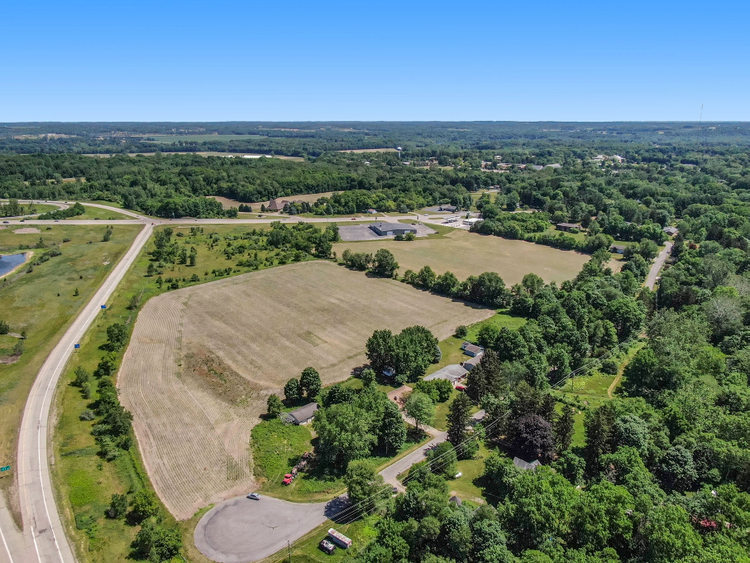 3509 E Lemon Creek Rd, Berrien Springs, MI en venta - Foto del edificio - Imagen 1 de 5