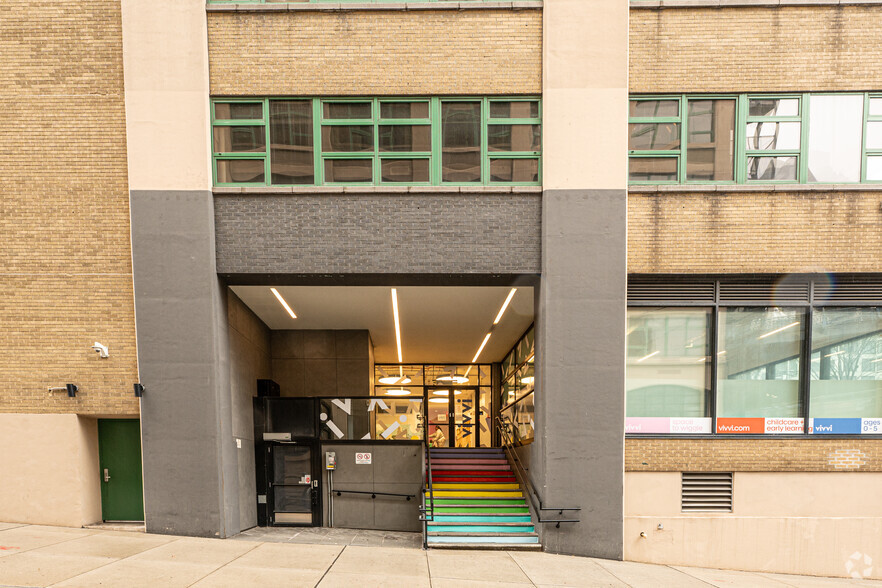 55 Prospect St, Brooklyn, NY en alquiler - Foto del edificio - Imagen 3 de 4