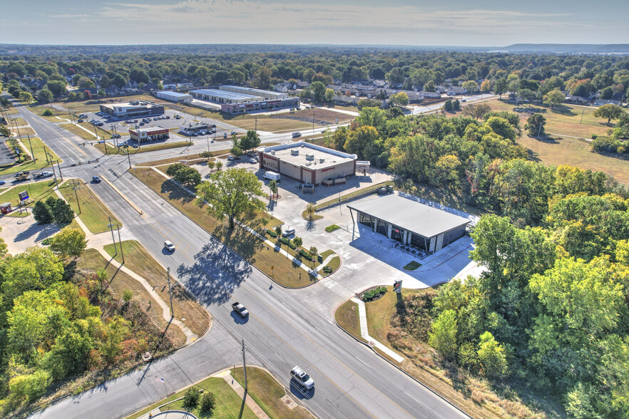 771 W Tucson St, Broken Arrow, OK en alquiler - Foto del edificio - Imagen 3 de 6