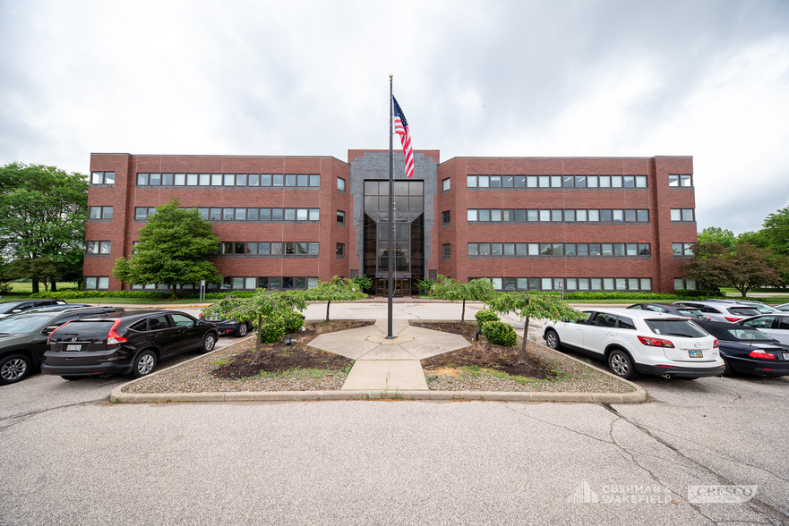 26301 Curtiss Wright Pky, Richmond Heights, OH en alquiler - Foto del edificio - Imagen 1 de 8