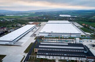 Más detalles de Podhradská, Cheb - Nave en alquiler