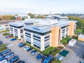 Park Ave, Almondsbury en alquiler Foto del edificio- Imagen 1 de 5