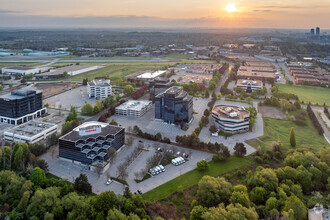 90 Allstate Pky, Markham, ON - VISTA AÉREA  vista de mapa - Image1