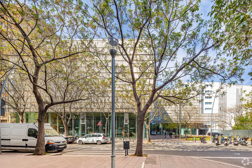 Carrer de la Séquia Madriguera, 16, Barcelona, Barcelona en alquiler - Foto del edificio - Imagen 3 de 3