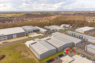 First Av, Doncaster, SYK - AÉREA  vista de mapa