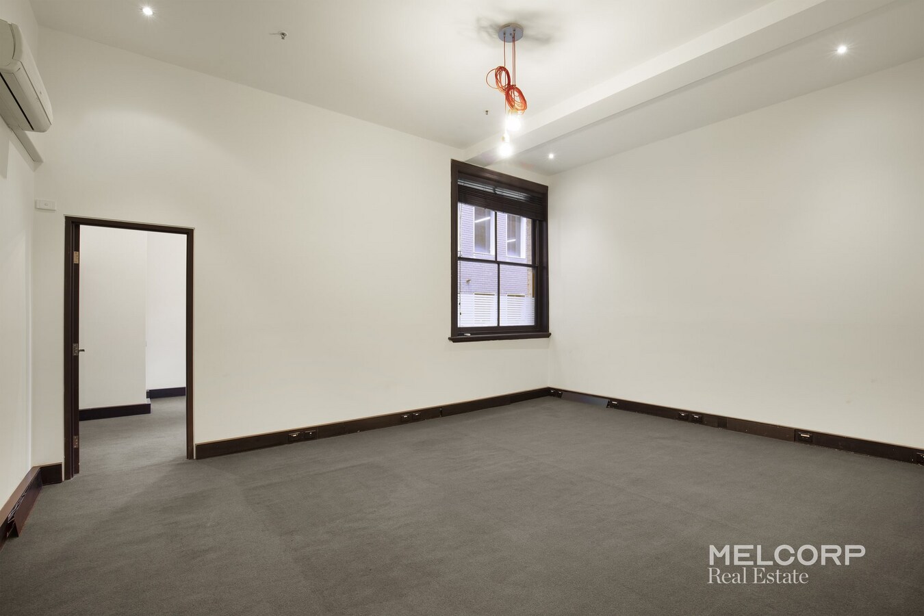 430 Little Collins St, Melbourne, VIC 3000 - Unidad 109 -  - Foto del interior - Image 2 of 3
