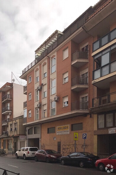 Calle Olivares, 7, Talavera de la Reina, Toledo en venta - Foto del edificio - Imagen 2 de 2