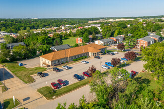 2023 St. Mary's Blvd, Jefferson City, MO - VISTA AÉREA  vista de mapa