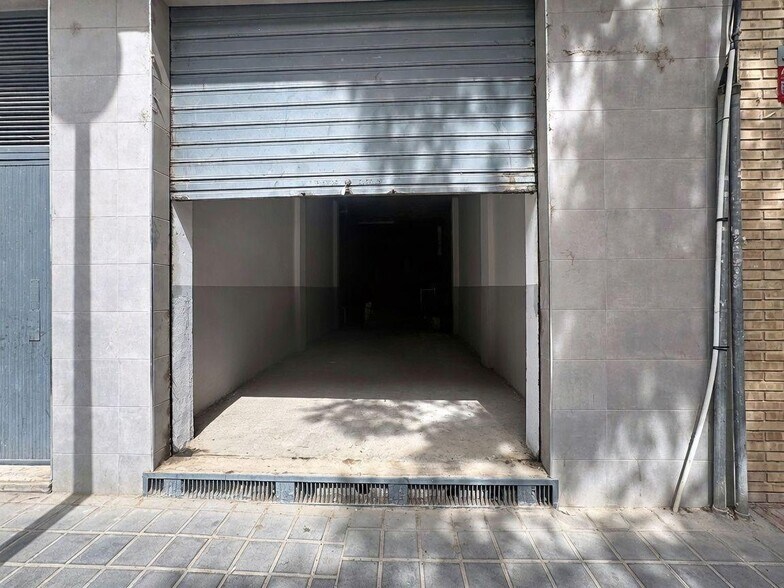 Local en Quart de Poblet, Valencia en venta - Foto del edificio - Imagen 2 de 16