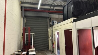 Hawkes Dr, Warwick en alquiler Foto del interior- Imagen 1 de 3