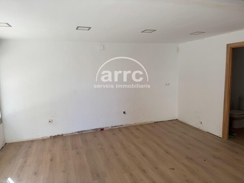 Local en Premià de Mar, Barcelona en alquiler - Foto del edificio - Imagen 3 de 3