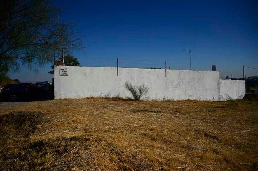 Calle Reina Sofía, 1, Tomares, Sevilla en venta - Foto del edificio - Imagen 1 de 9