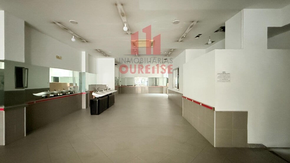 Local en Ourense, Orense en venta - Foto del edificio - Imagen 2 de 18