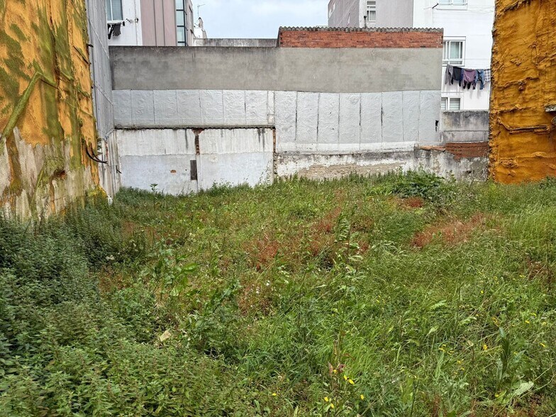 Terreno en A Coruña en venta - Foto del edificio - Imagen 3 de 6
