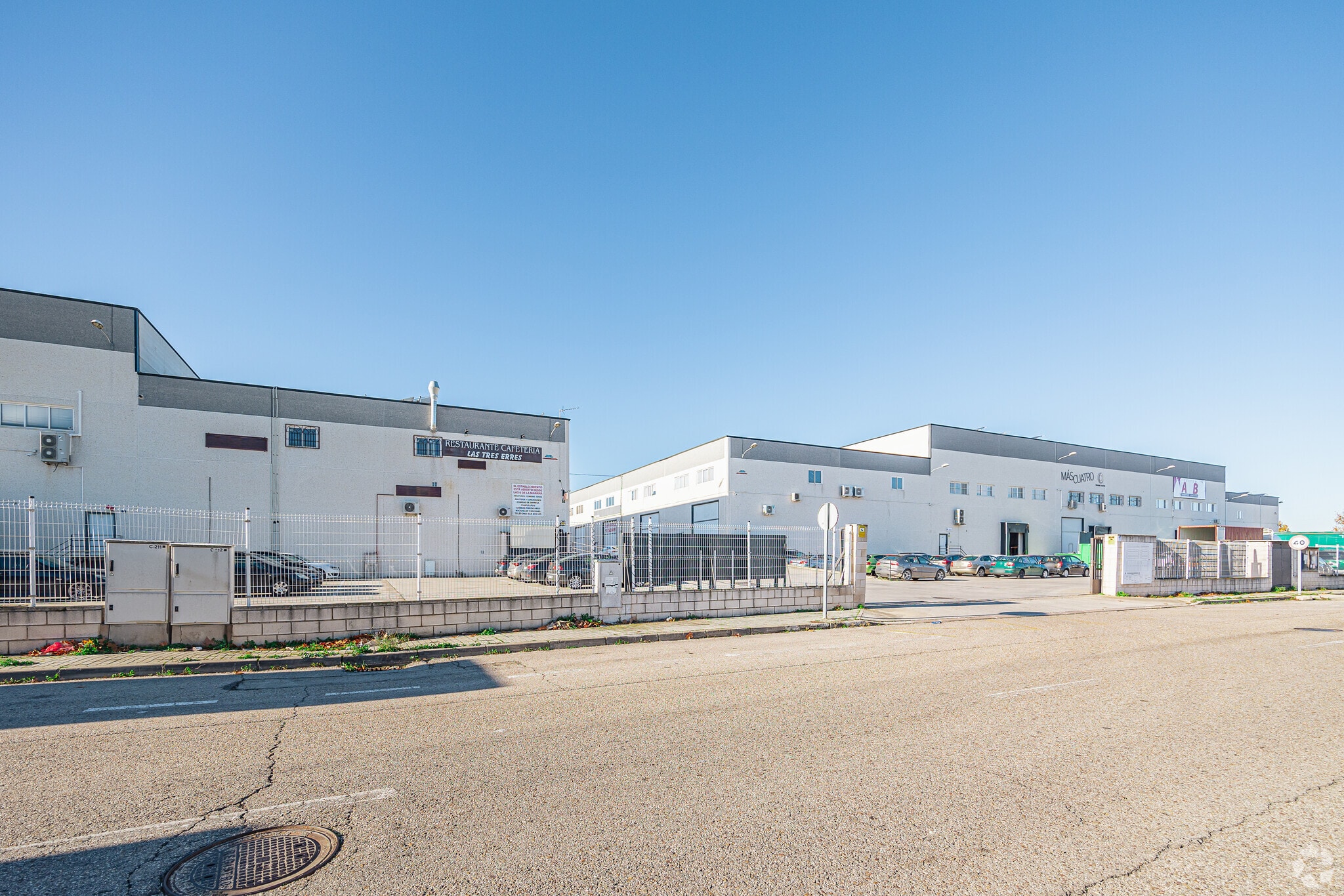 Nave en Ciempozuelos, Madrid en venta Foto principal- Imagen 1 de 2