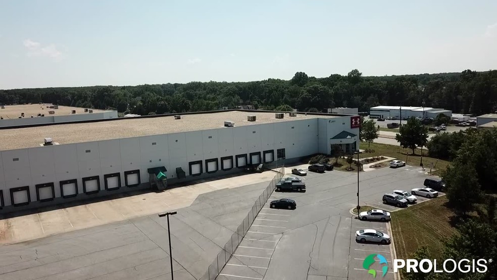 1040 Swan Creek Dr, Curtis Bay, MD en alquiler - Vídeo de anuncio comercial - Imagen 2 de 31