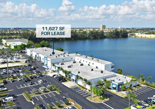 9000 NW 15th St, Doral, FL en alquiler Foto del edificio- Imagen 1 de 16