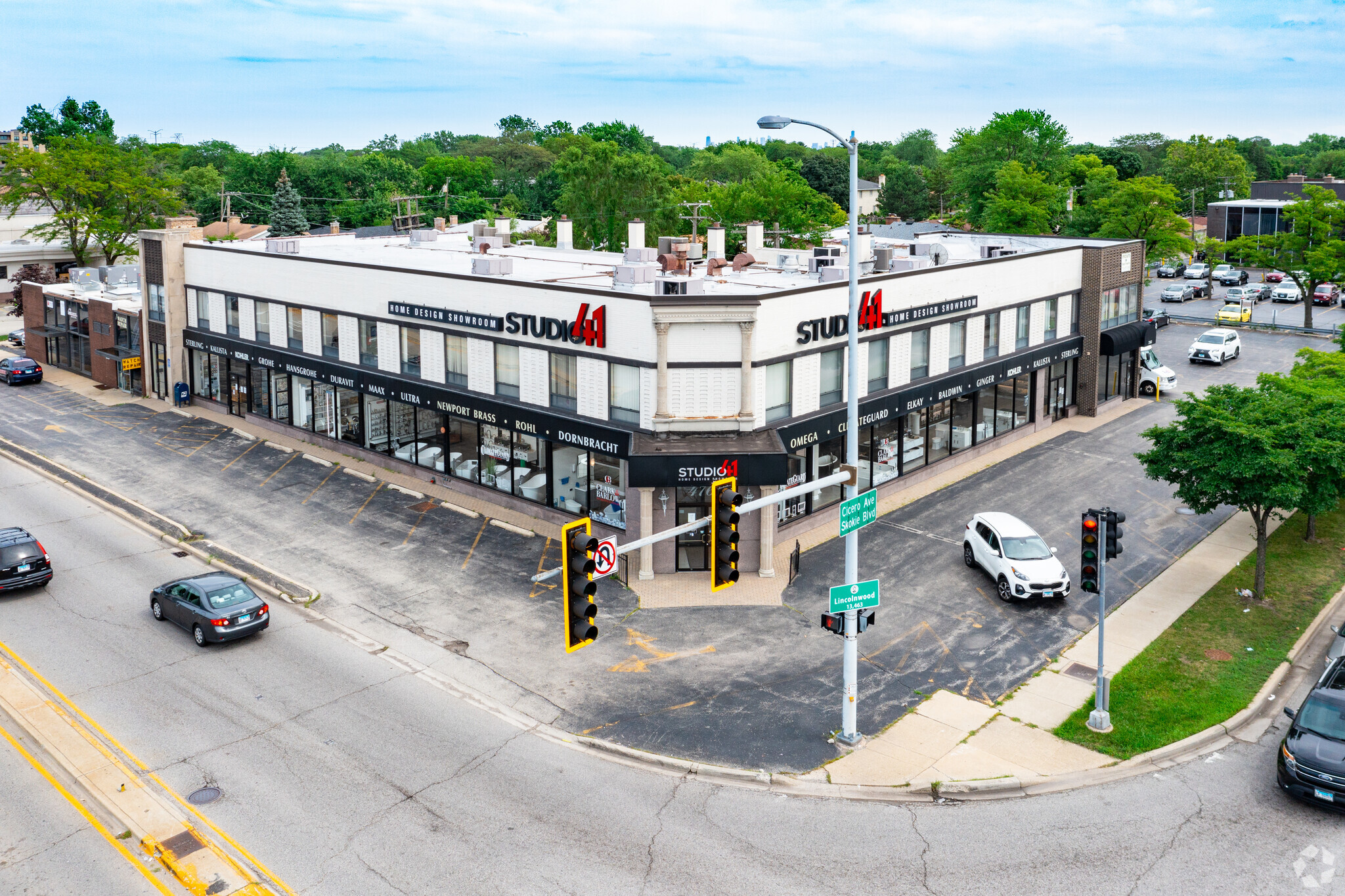 7161 N Cicero Ave, Lincolnwood, IL en alquiler Foto del edificio- Imagen 1 de 12