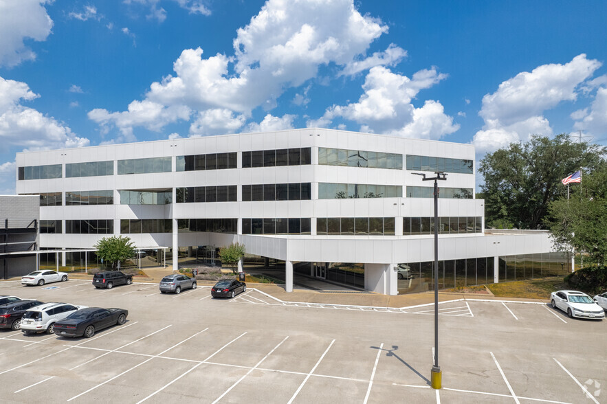 397 N Sam Houston Pky E, Houston, TX en alquiler - Foto del edificio - Imagen 2 de 26