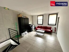 606 Avenue Du Général De Gaulle, Simiane-Collongue en venta Foto del interior- Imagen 1 de 7