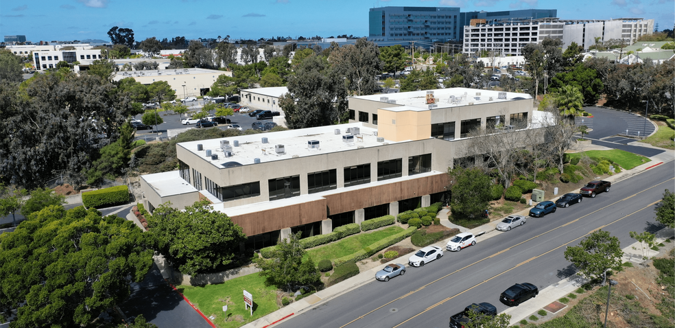 4990 Viewridge Ave, San Diego, CA en alquiler - Foto del edificio - Imagen 2 de 10