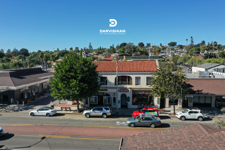 125 S Main Ave, Fallbrook, CA en venta - Foto del edificio - Imagen 2 de 85