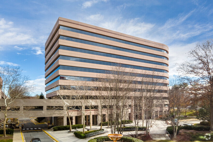 6701 Democracy Blvd, Bethesda, MD en alquiler - Foto del edificio - Imagen 1 de 4