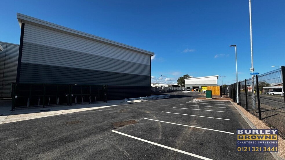 Lichfield Rd, Tamworth en alquiler - Foto del edificio - Imagen 3 de 21