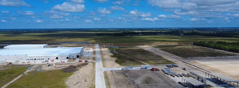 4445 Highway 90 W, Dayton, TX en alquiler - Foto del edificio - Imagen 3 de 14