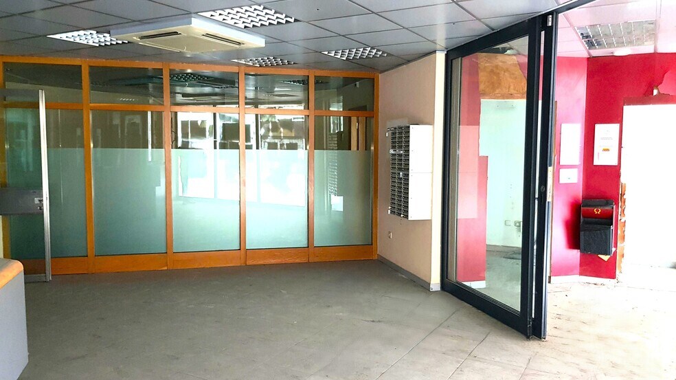 Local en Lleida en venta - Foto del edificio - Imagen 2 de 16