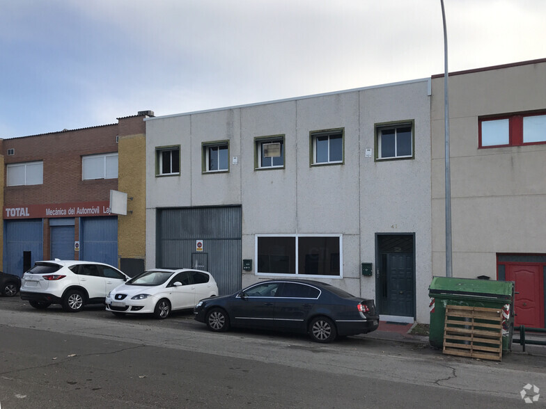 Calle Verano, 41, Torrejón De Ardoz, Madrid en alquiler - Foto del edificio - Imagen 2 de 2