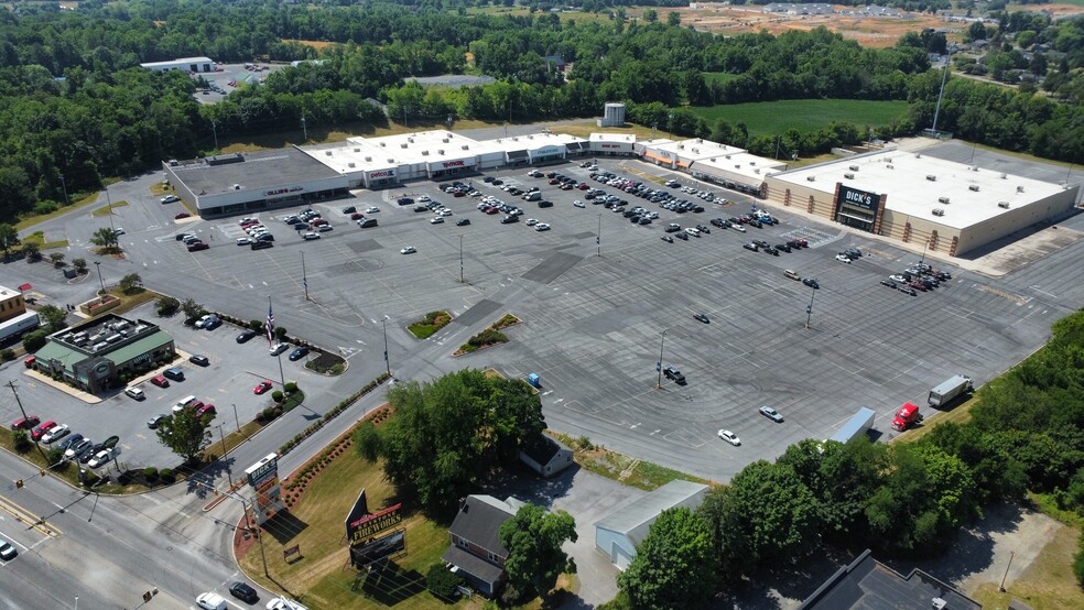 1320 Lincoln Way E, Chambersburg, PA en alquiler - Foto del edificio - Imagen 1 de 20