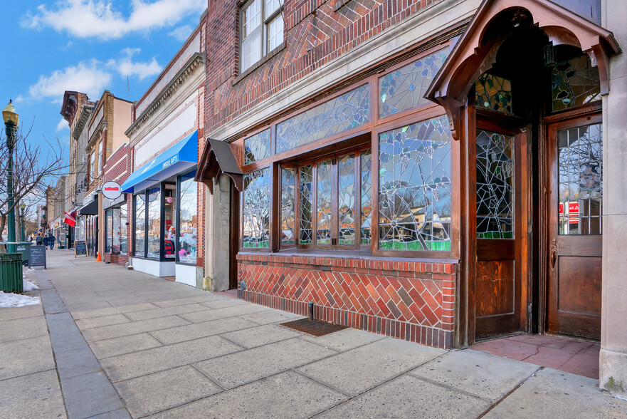 370 Mamaroneck Ave, Mamaroneck, NY en alquiler - Foto del edificio - Imagen 2 de 25