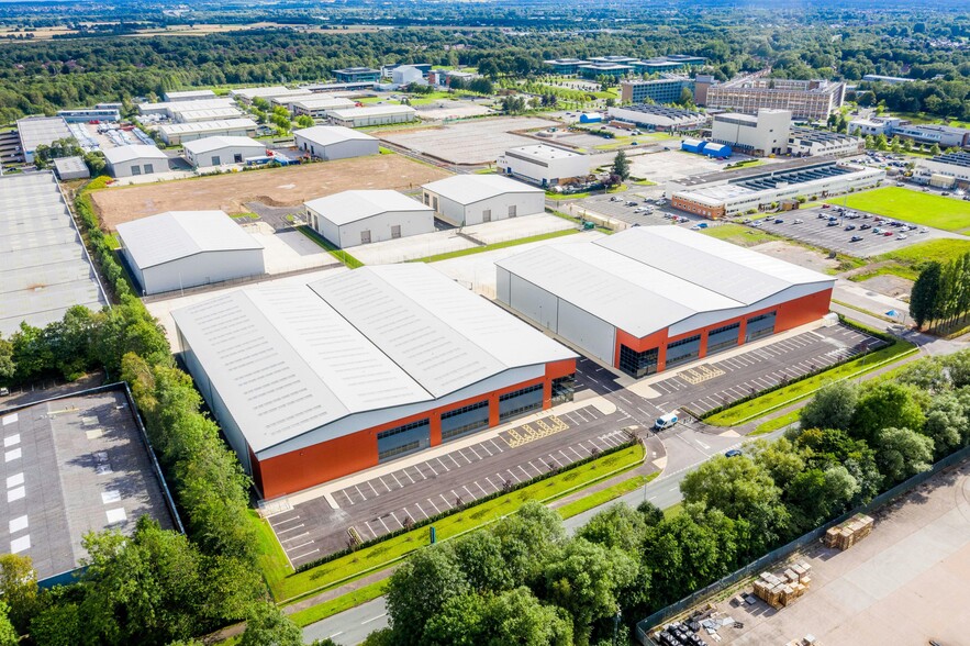 Unit 720 Daten Ave, Warrington en alquiler - Foto del edificio - Imagen 2 de 12