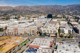 125-135 E Palm Ave, Burbank, CA - VISTA AÉREA  vista de mapa - Image1