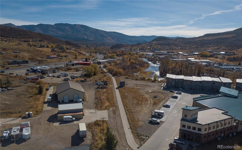 1940 Bridge Ln, Steamboat Springs, CO en venta - Foto del edificio - Imagen 2 de 10