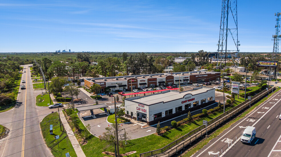 10690 Gandy Blvd N, Saint Petersburg, FL en alquiler - Foto del edificio - Imagen 2 de 19