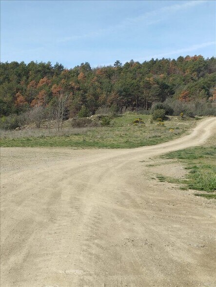 Carrer Únic Aravell, Montferrer i Castellbò, Lérida en venta - Foto del edificio - Imagen 3 de 9