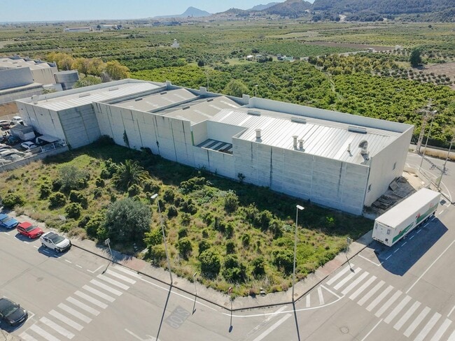 Más detalles de Ponent, 15, L'Alqueria de la Comtessa - Nave en venta
