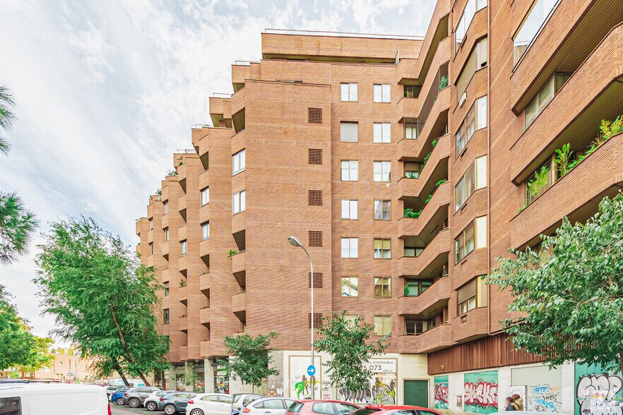 Calle Julián Romea, 3, Madrid, Madrid en venta - Foto del edificio - Imagen 2 de 4