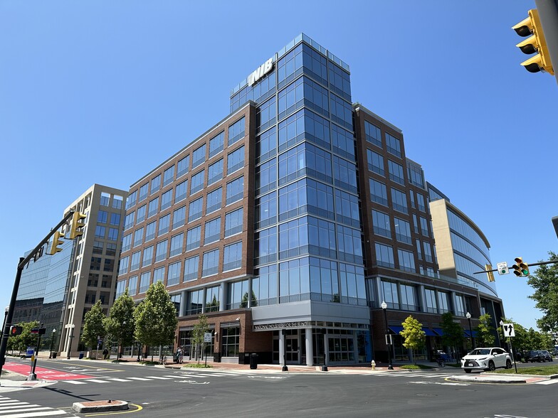 3000 Potomac Ave, Alexandria, VA en alquiler - Foto del edificio - Imagen 2 de 22