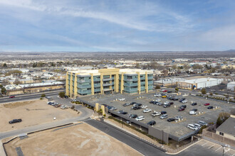 8220 San Pedro NE, Albuquerque, NM - VISTA AÉREA  vista de mapa