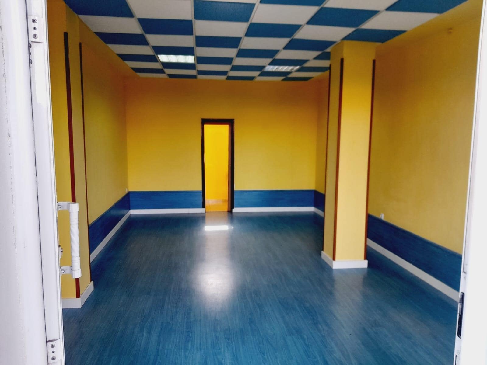 Local en Cáceres, Cáceres en venta Foto del edificio- Imagen 1 de 5