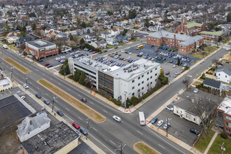 15-01 Broadway, Fair Lawn, NJ - vista aérea  vista de mapa - Image1