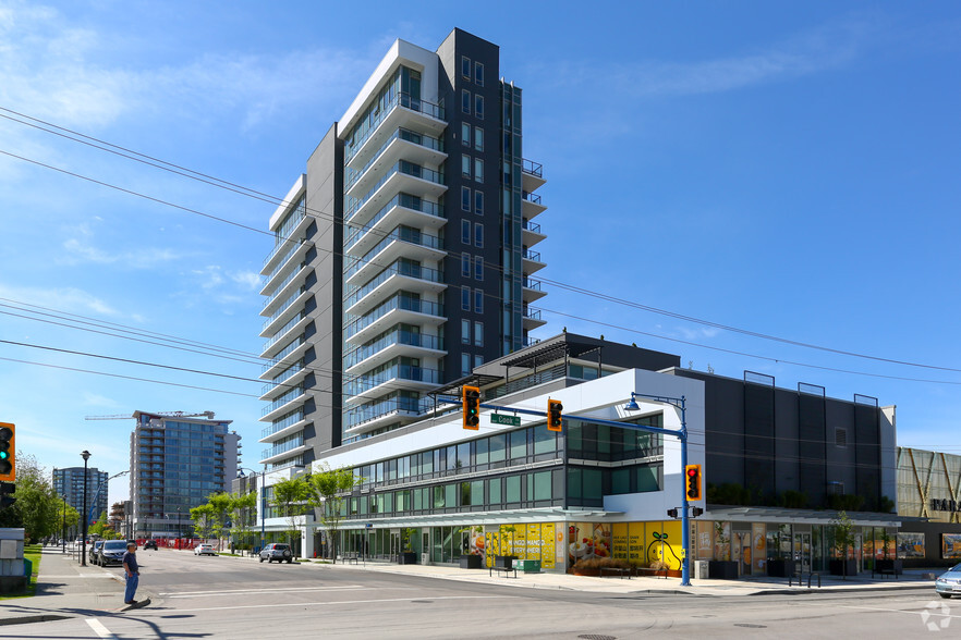 6533 Buswell St, Richmond, BC en alquiler - Foto del edificio - Imagen 1 de 16