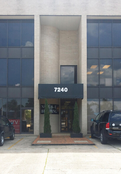 7240 Crowder Blvd, New Orleans, LA en alquiler - Foto del edificio - Imagen 2 de 6