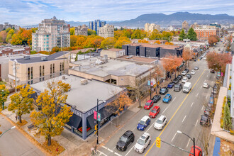 3051-3077 Granville St, Vancouver, BC - VISTA AÉREA  vista de mapa