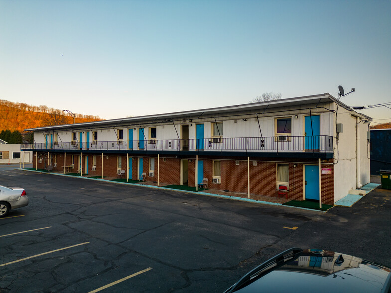 5311 Maccorkle Ave SE, Charleston, WV en venta - Foto del edificio - Imagen 3 de 20