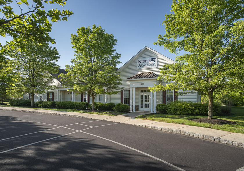 1000 E Walnut St, Perkasie, PA en alquiler - Foto del edificio - Imagen 3 de 5