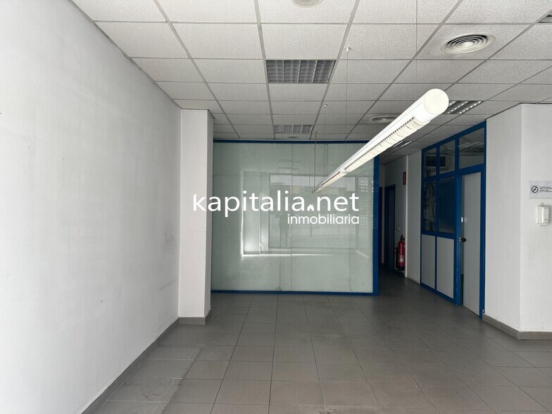 Local en Ontinyent, Valencia en alquiler - Foto del edificio - Imagen 2 de 9
